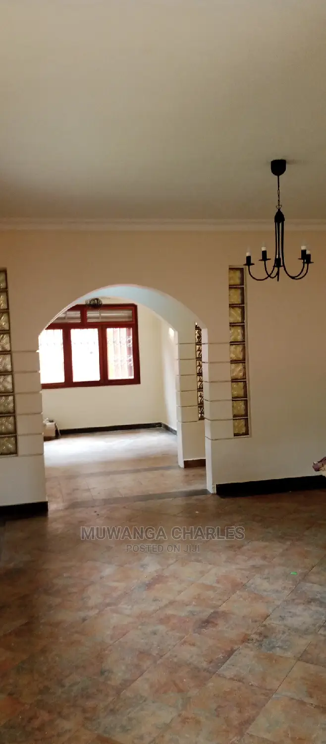 3bdrm Bungalow in Fs Properties Ltd, Central Division for Rent