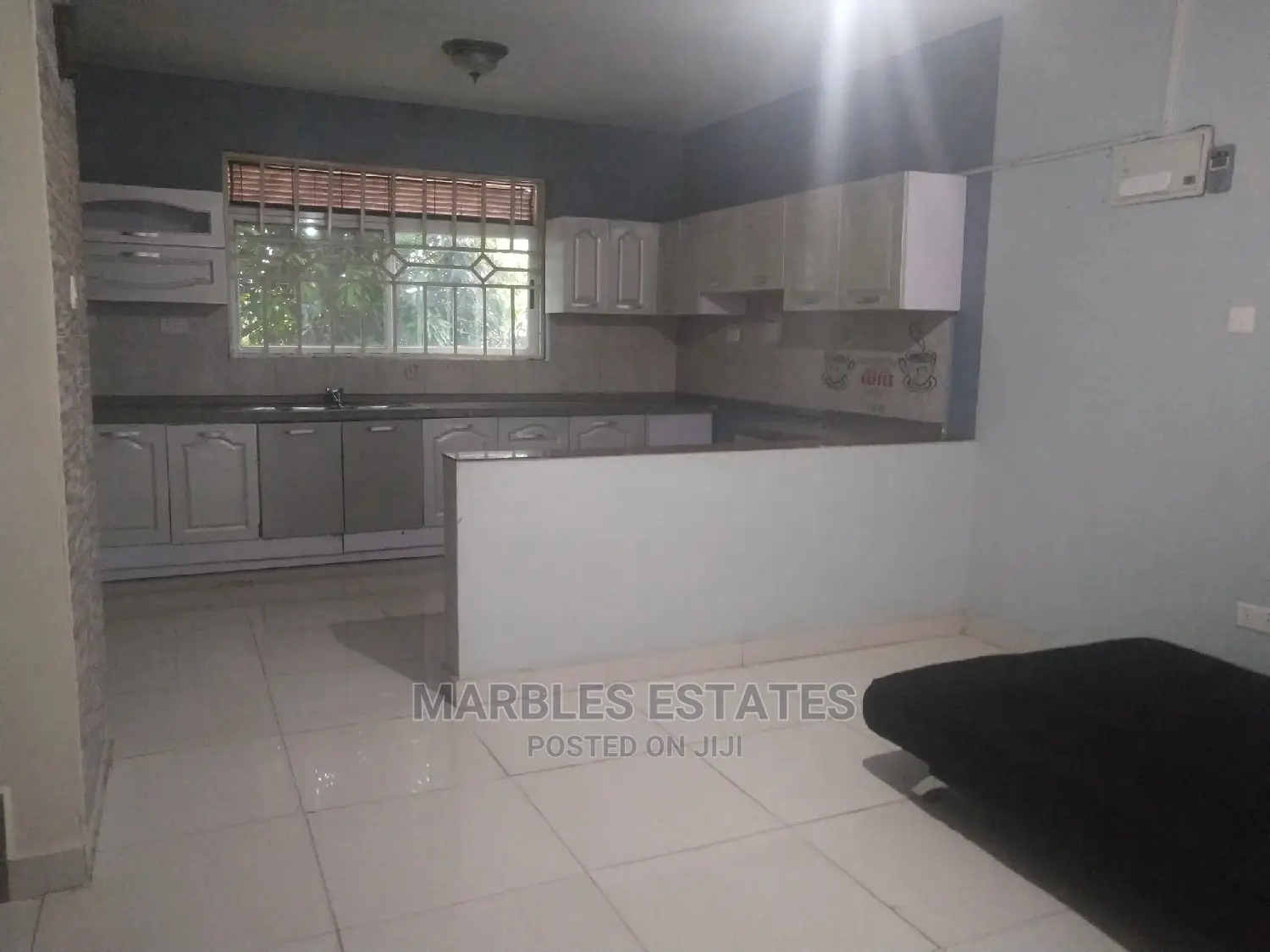 3bdrm Townhouse/Terrace in Kololo, Central Division for Rent