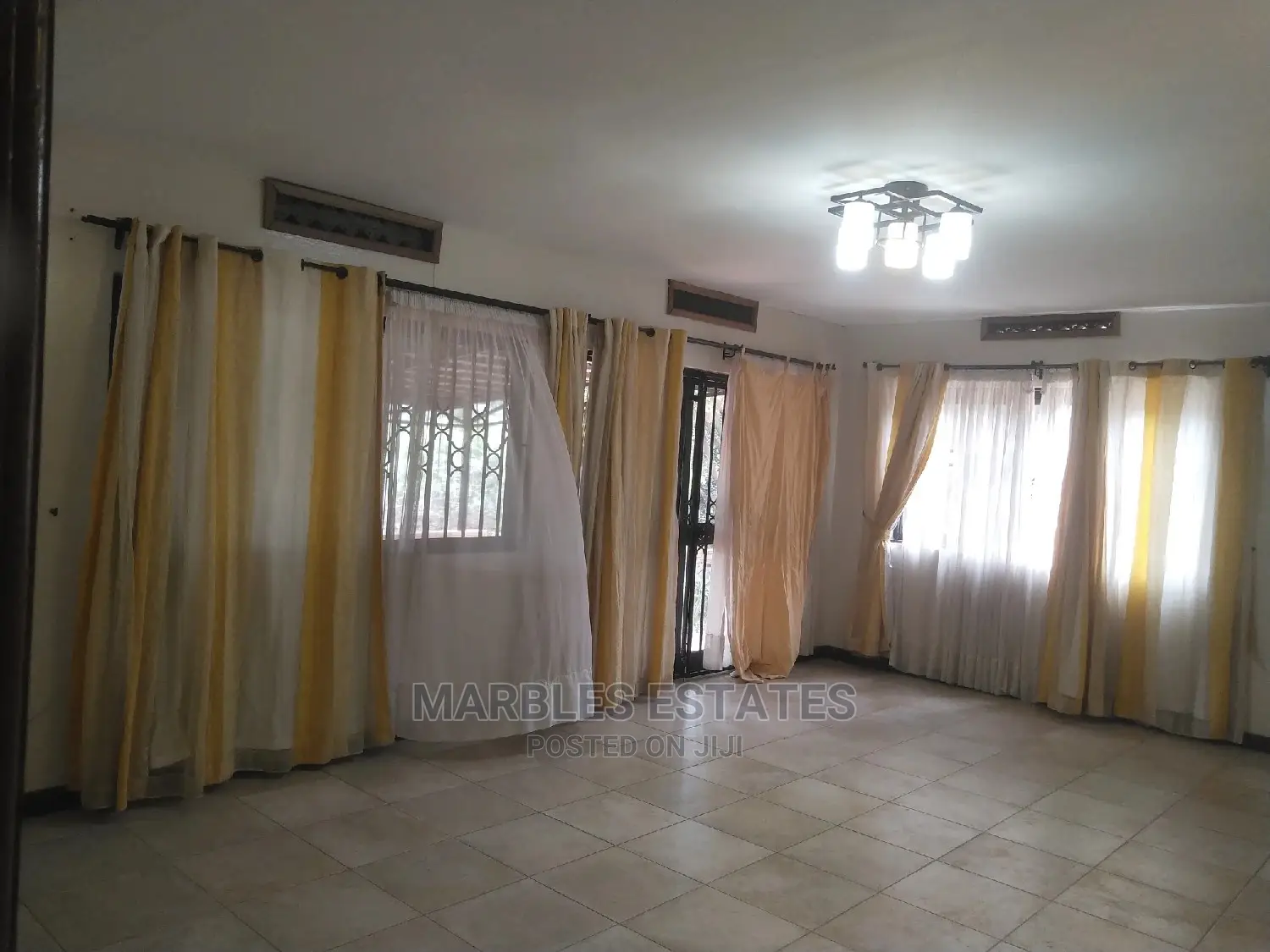 8bdrm Bungalow in Naguru, Central Division for Rent