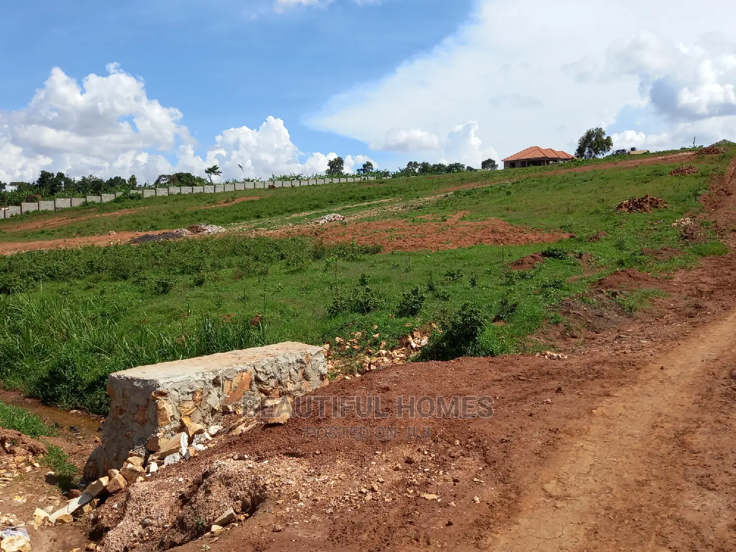 Kasangati 25 Decimals in Upclass Estate on Sell