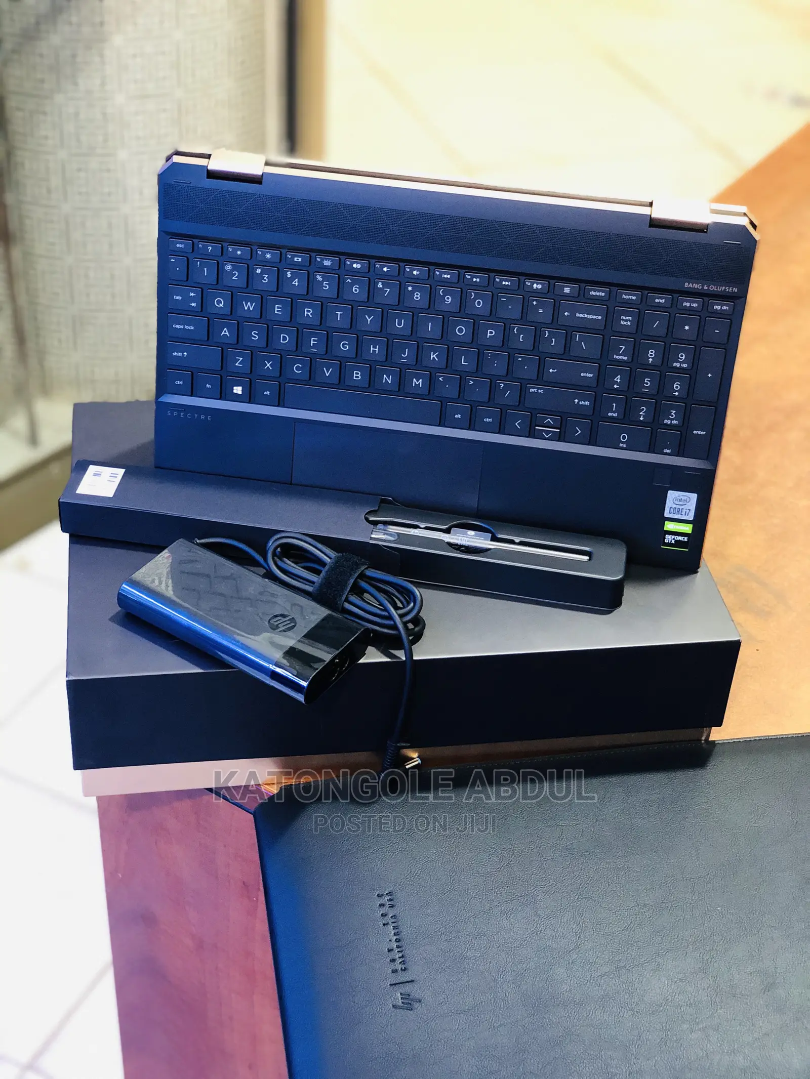 New Laptop HP Spectre X360 15 16GB Intel Core I7 SSD 1T