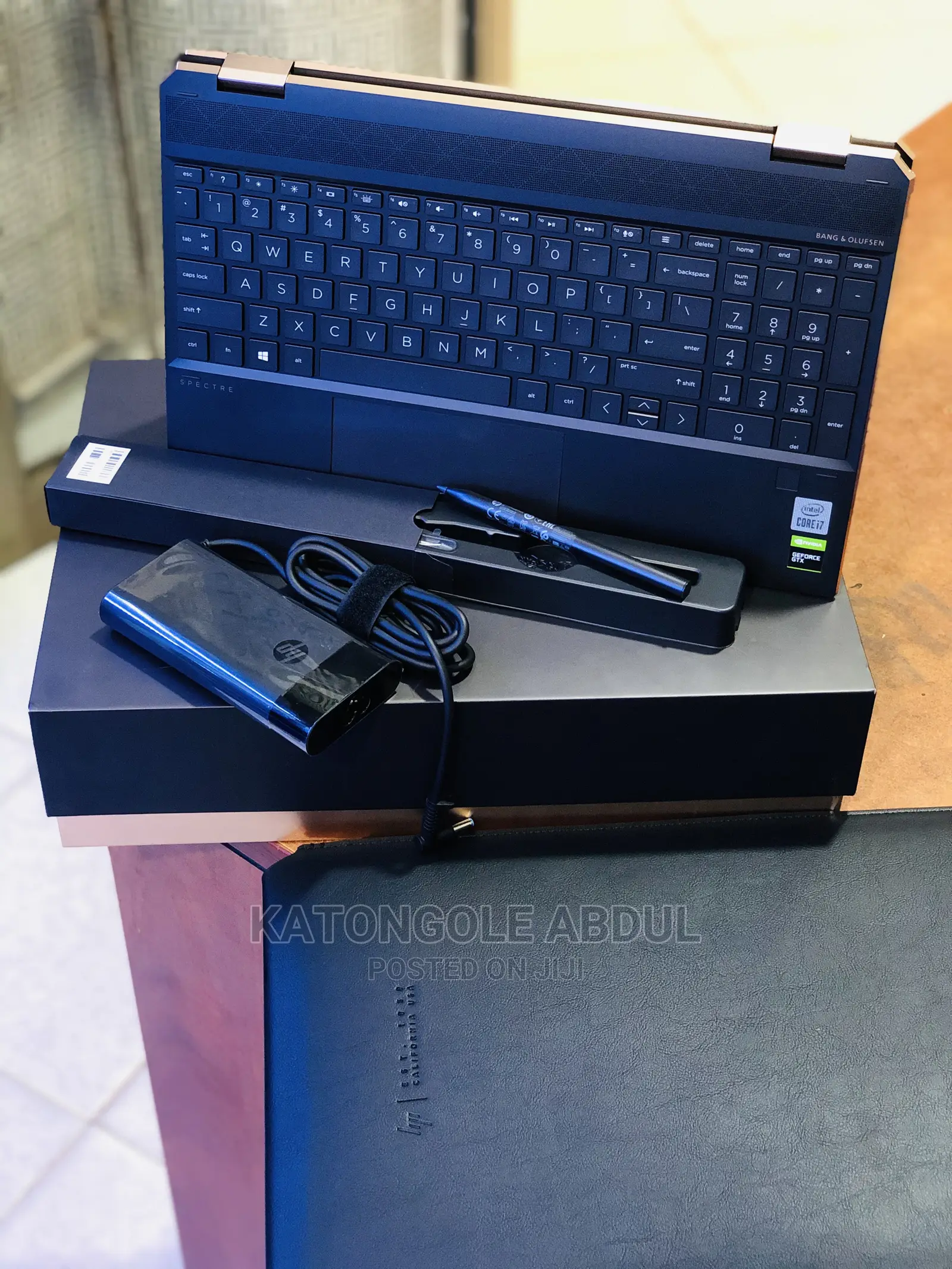 New Laptop HP Spectre X360 15 16GB Intel Core I7 SSD 1T