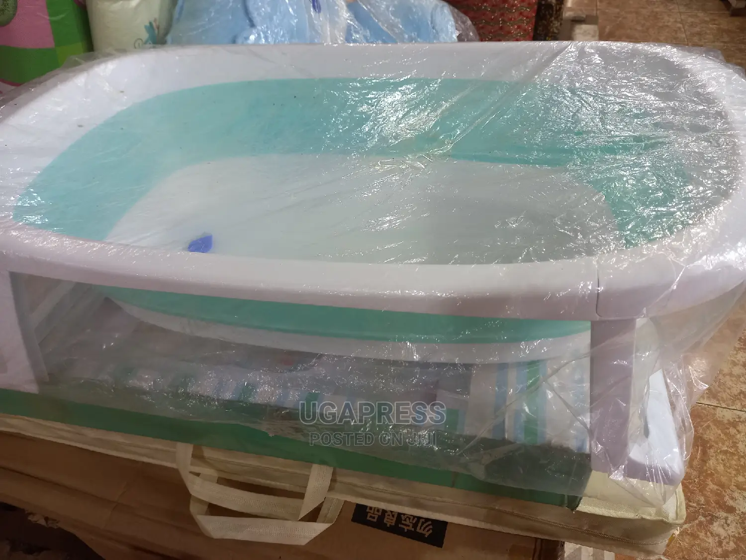 Baby Foldable Basin (Bath Tab)