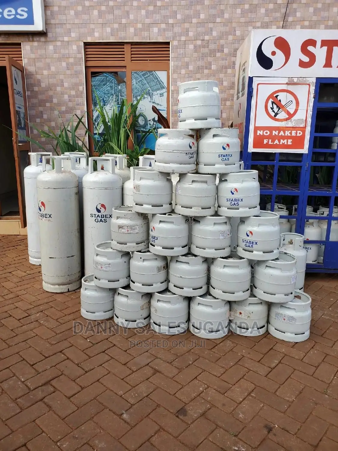 Cooking Gas Full Set. We Also Do Refills And Deliveries