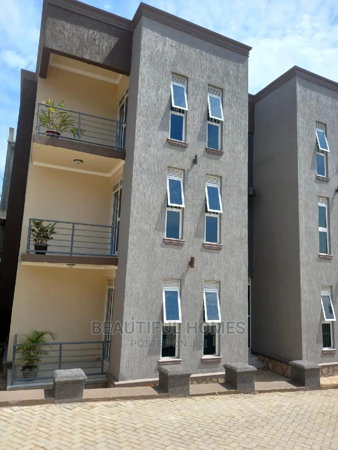 Furnished 2bdrm Apartment in Bunga, Makindye for Sale