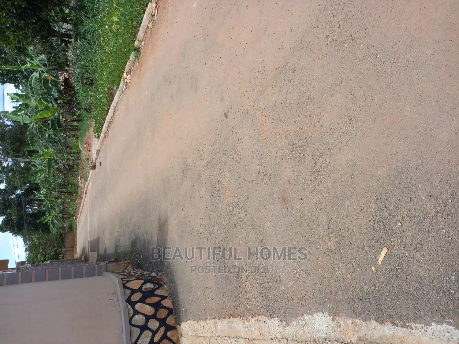 Furnished 4bdrm House in Kira for Sale