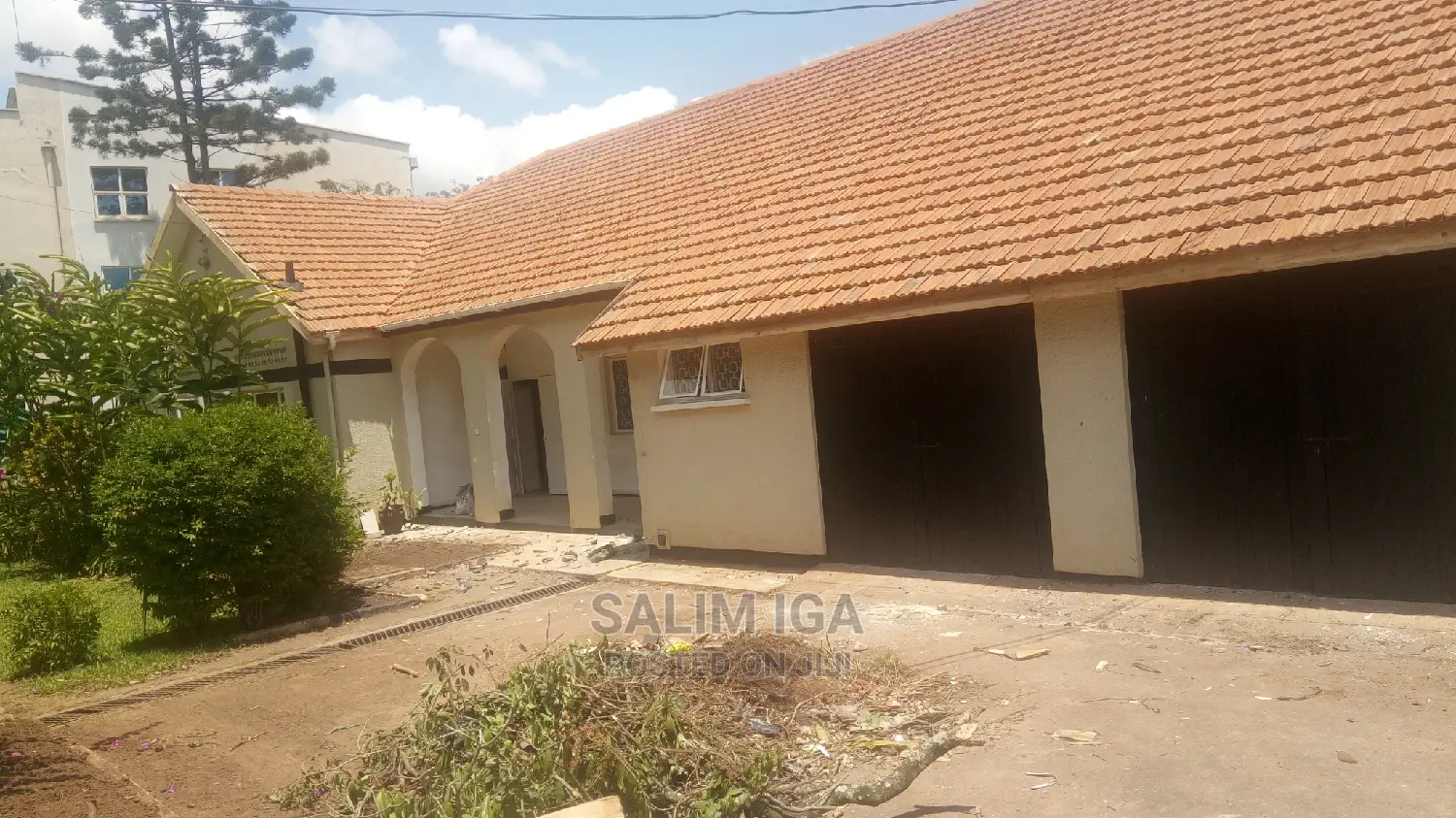 4bdrm Bungalow in Kololo Property, Central Division for Rent