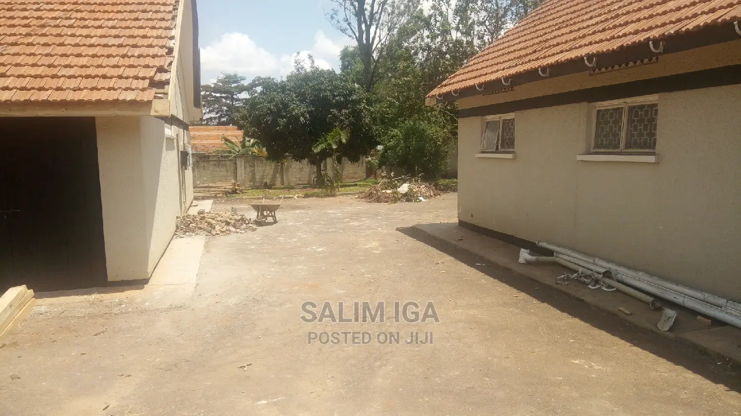 4bdrm Bungalow in Kololo Property, Central Division for Rent