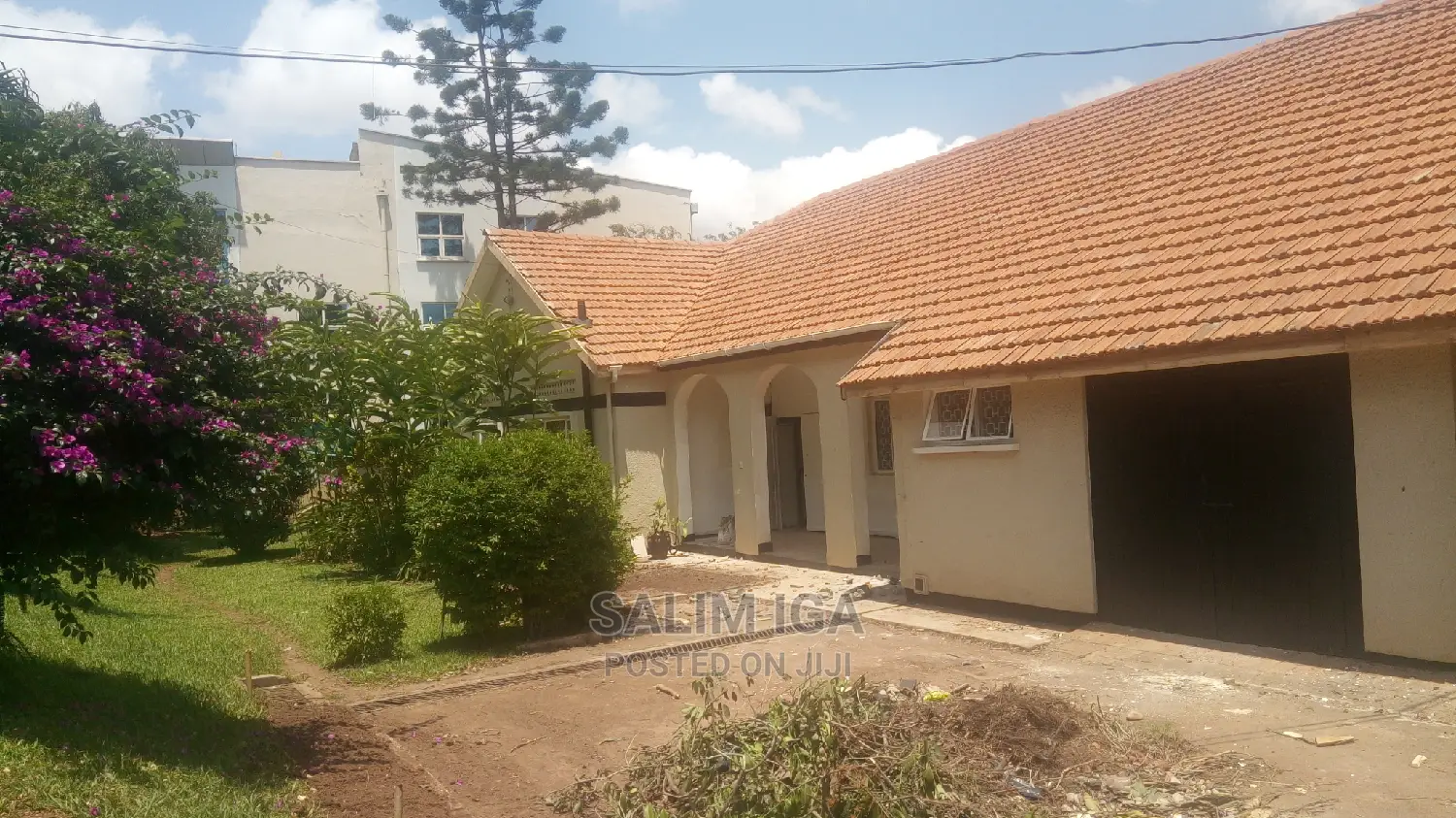 4bdrm Bungalow in Kololo Property, Central Division for Rent