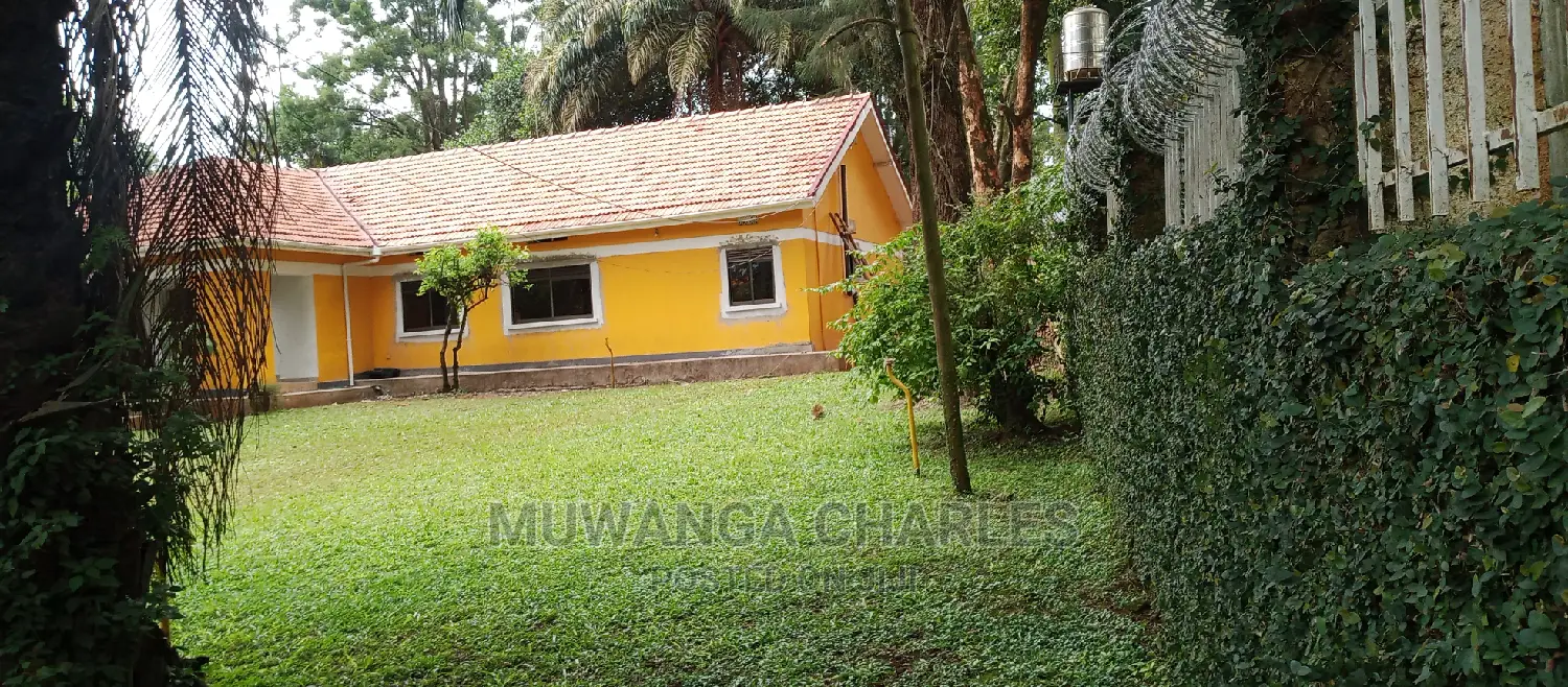 4bdrm Bungalow in Fs Properties Ltd, Central Division for Rent