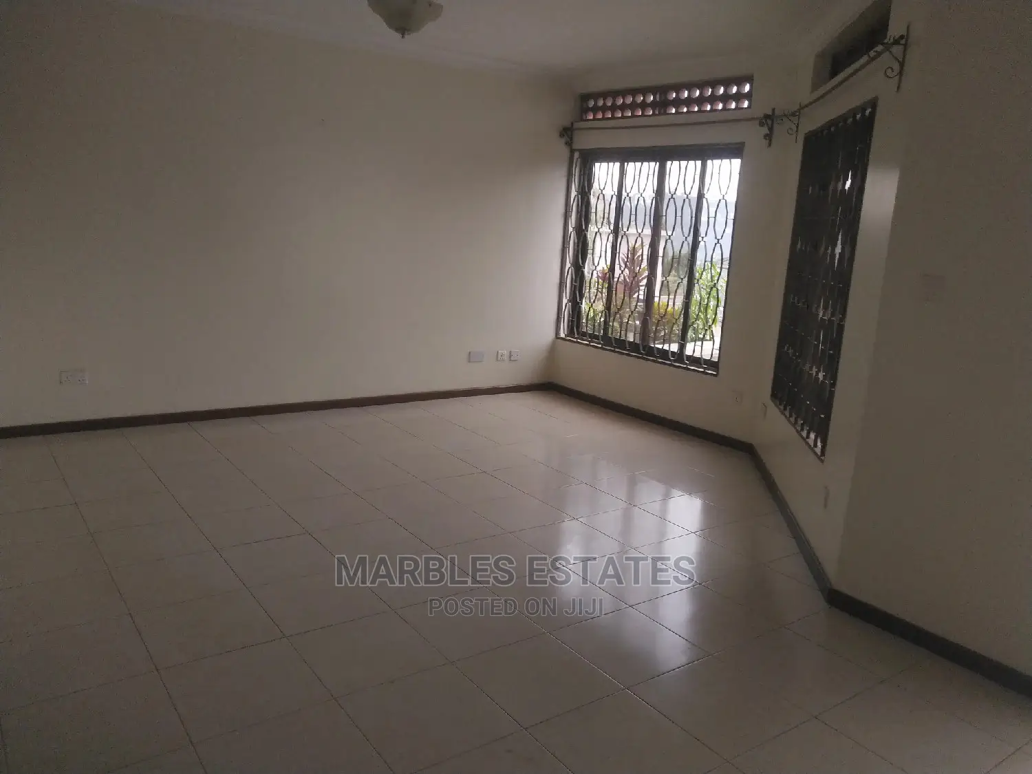 3bdrm Townhouse/Terrace in Naguru, Central Division for Rent