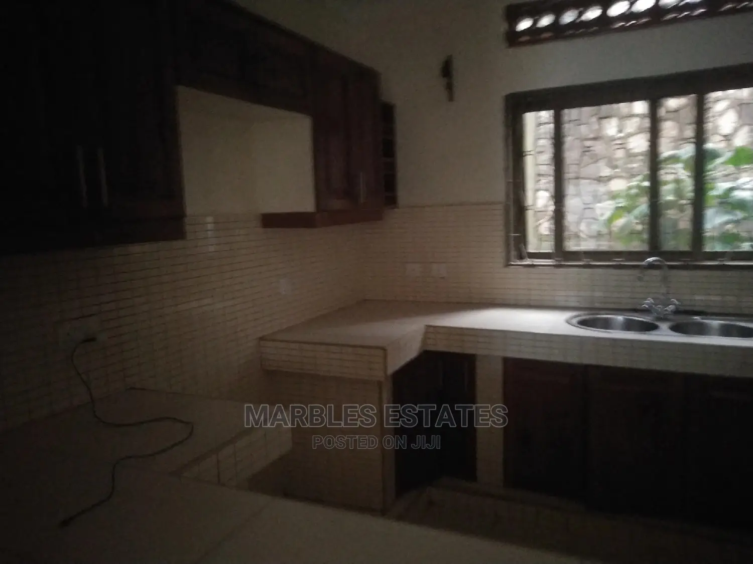 3bdrm Townhouse/Terrace in Naguru, Central Division for Rent