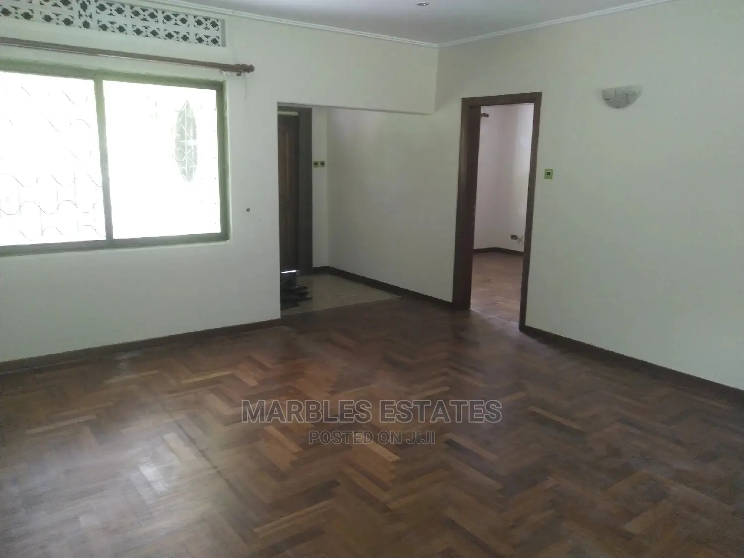 4bdrm Bungalow in Kololo, Central Division for Rent