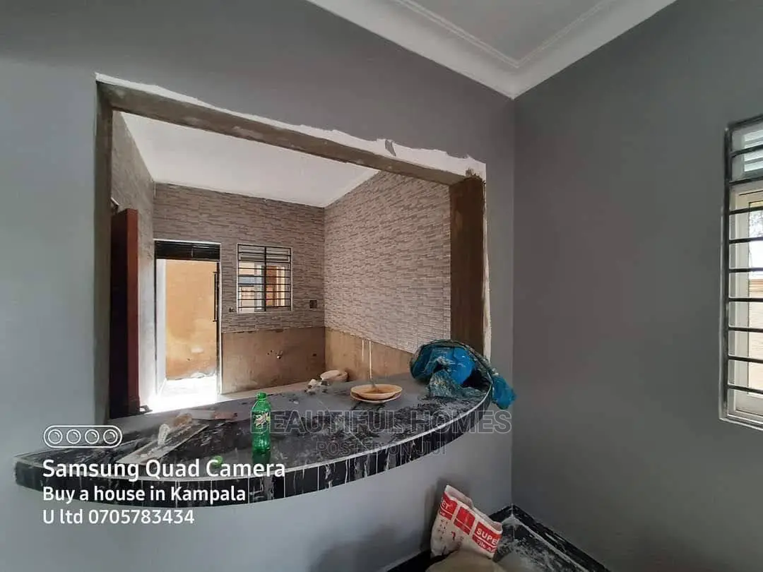 Furnished 4bdrm House in Kira for Sale