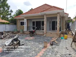 Furnished 4bdrm House in Kira for Sale