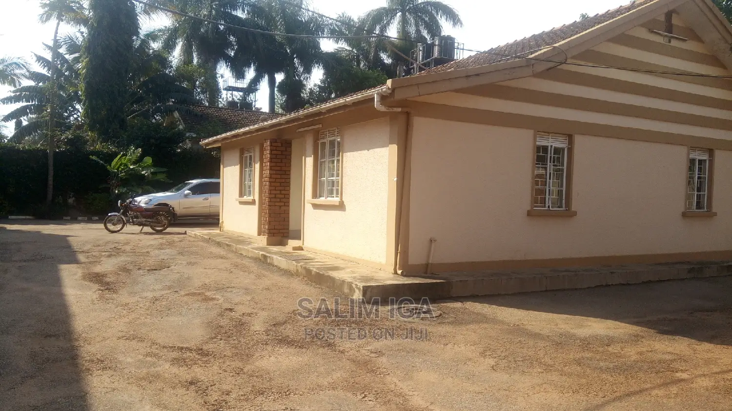 8bdrm Duplex in Kololo Property, Central Division for Rent