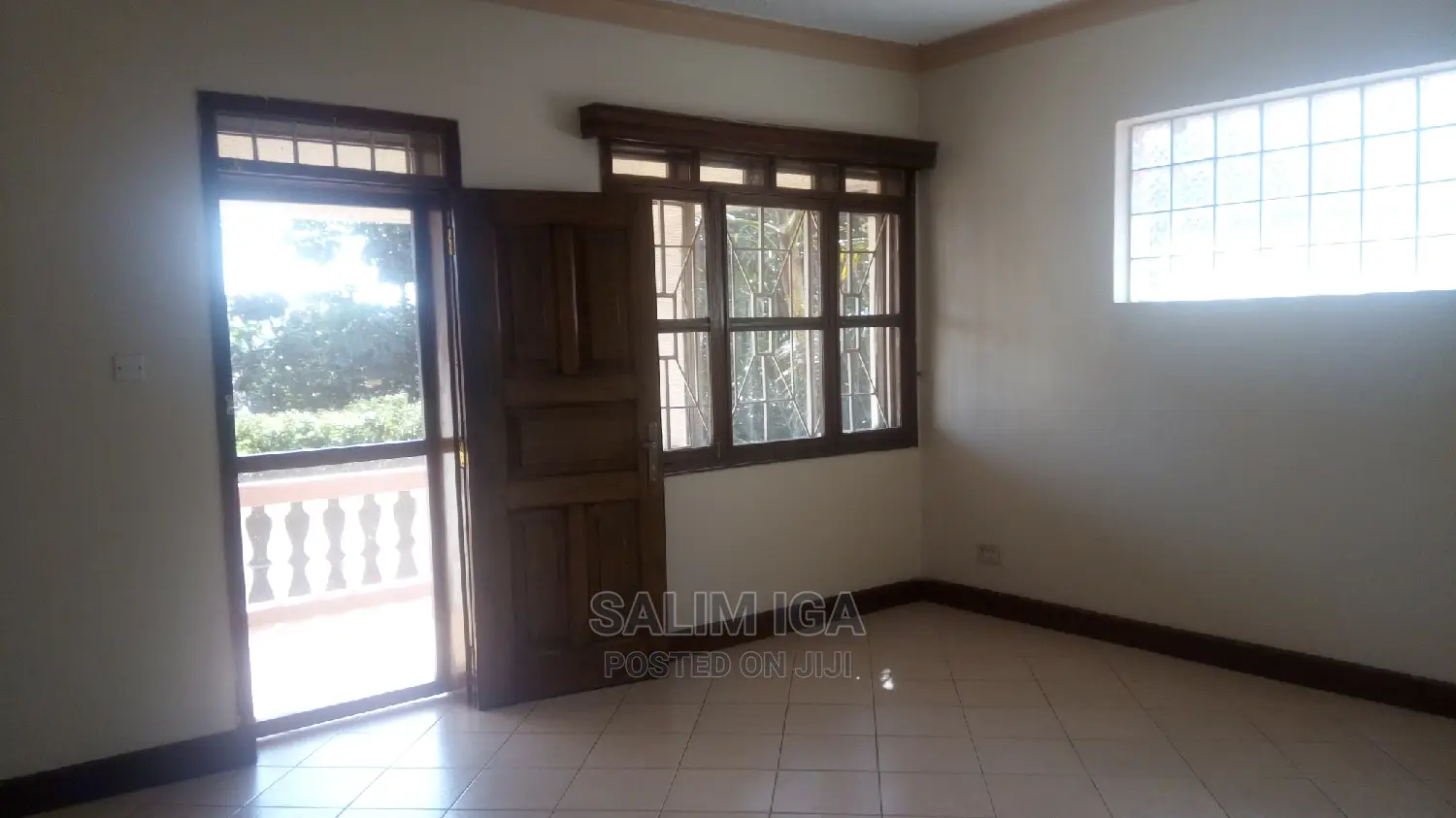 8bdrm Duplex in Kololo Property, Central Division for Rent