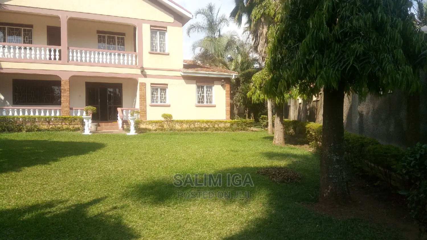 6bdrm Duplex in Kololo Property, Central Division for Rent