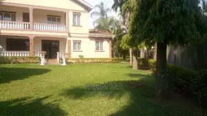 6bdrm Duplex in Kololo Property, Central Division for Rent