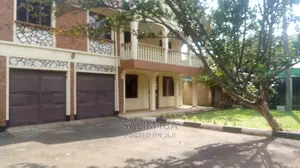 4bdrm Duplex in Kololo Property, Central Division for Rent
