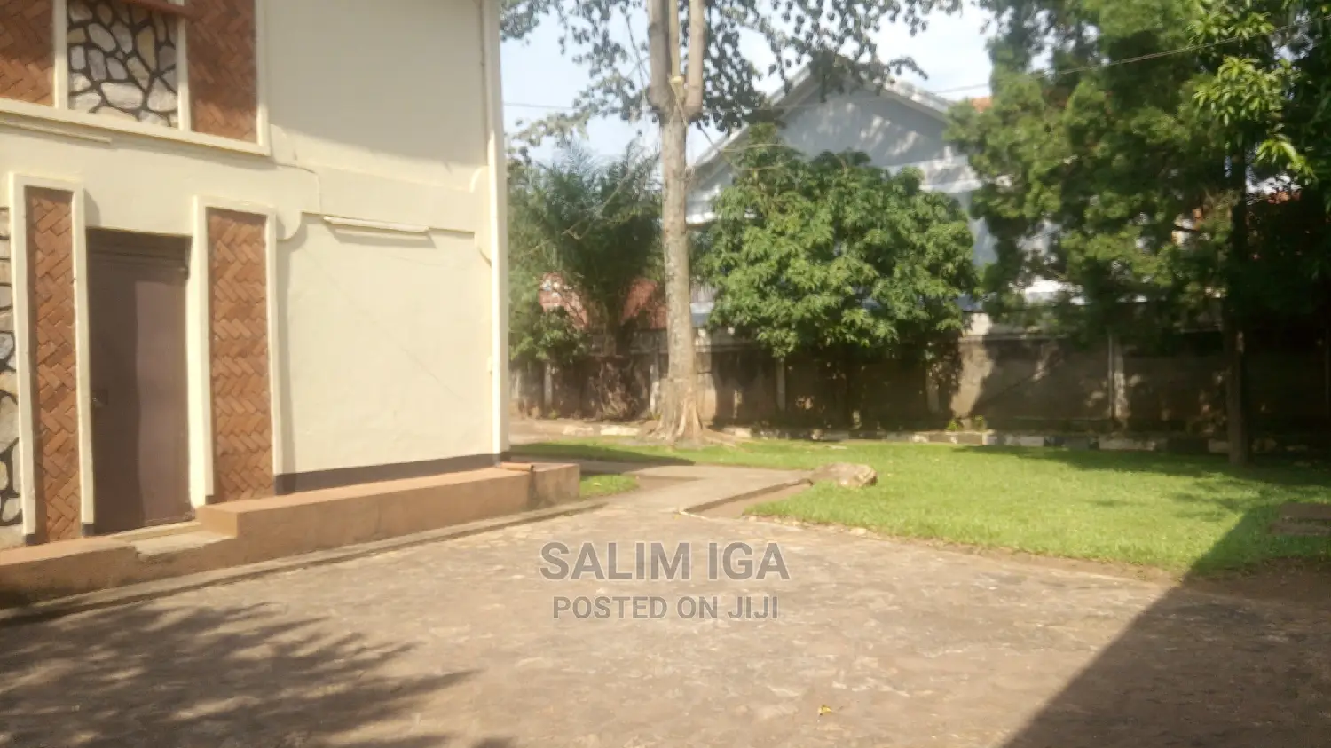4bdrm Duplex in Kololo Property, Central Division for Rent