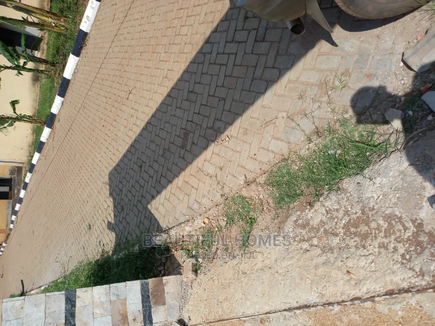 Furnished 5bdrm House in Buwate, Kira for Sale