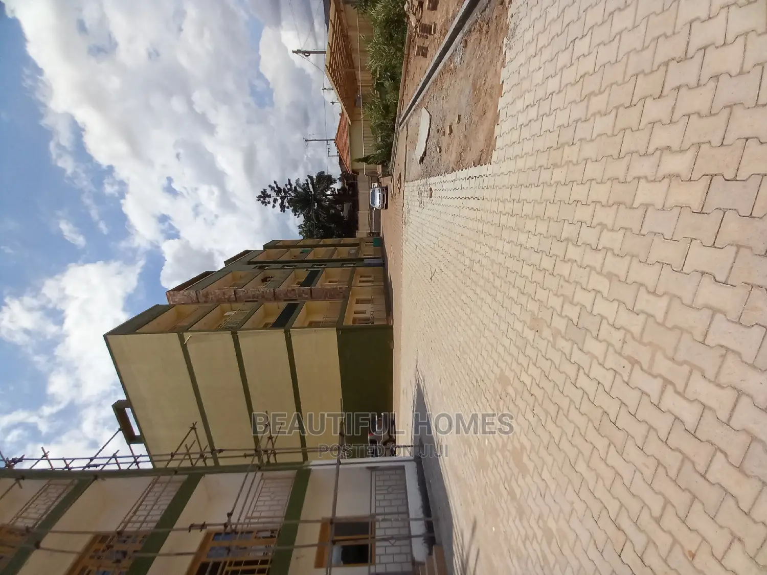 Furnished 2bdrm Condo in Bukoto, Central Division for Sale
