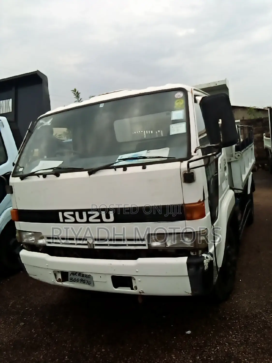 Isuzu Forward Tipper /Dumper