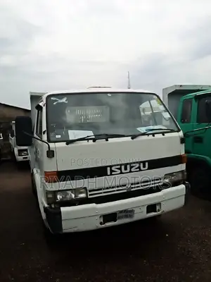 Isuzu Forward Tipper /Dumper