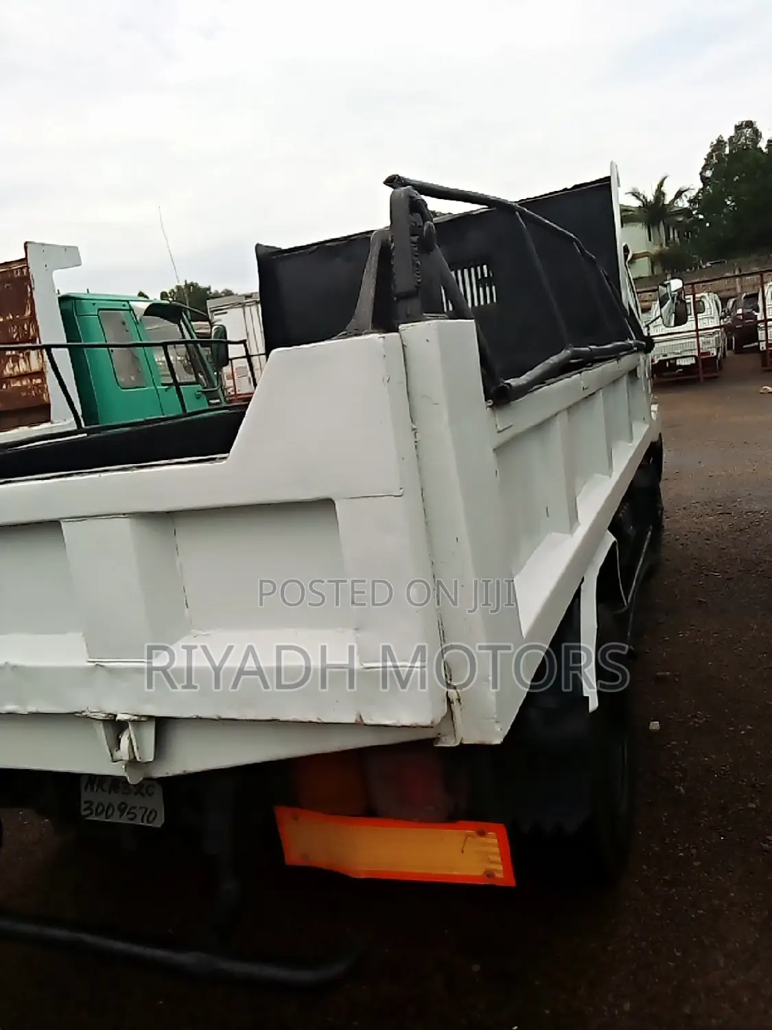 Isuzu Forward Tipper /Dumper