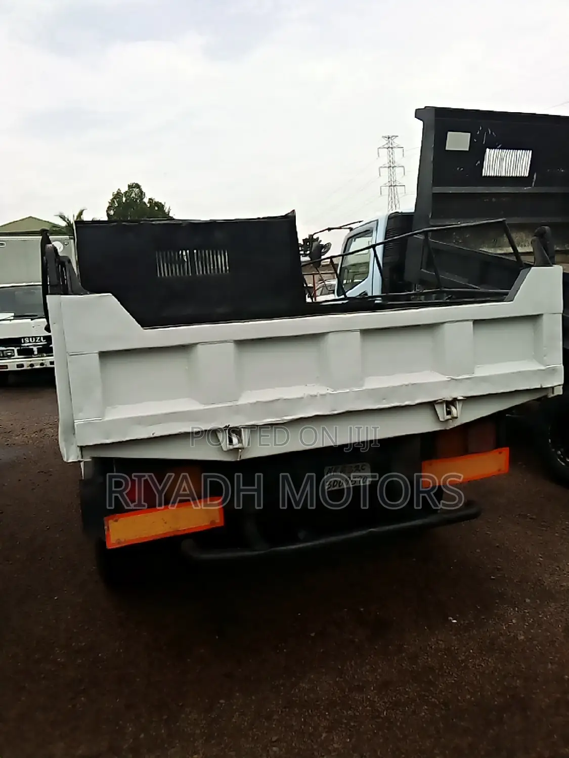Isuzu Forward Tipper /Dumper