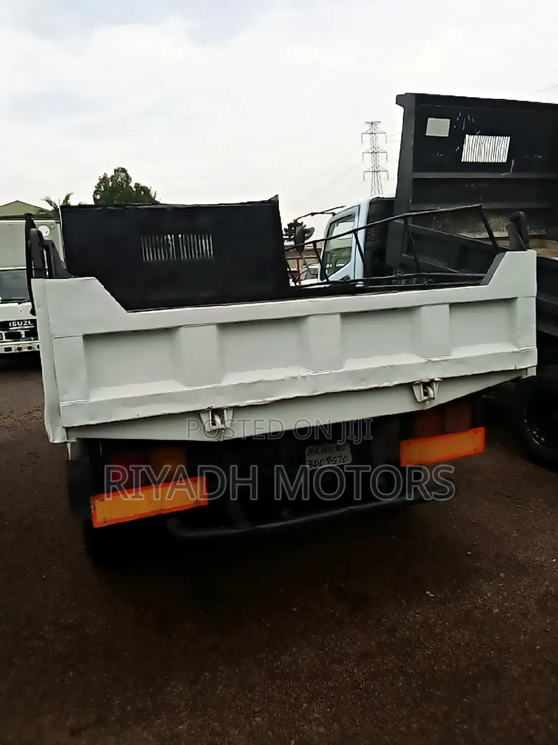 Isuzu Forward Tipper /Dumper
