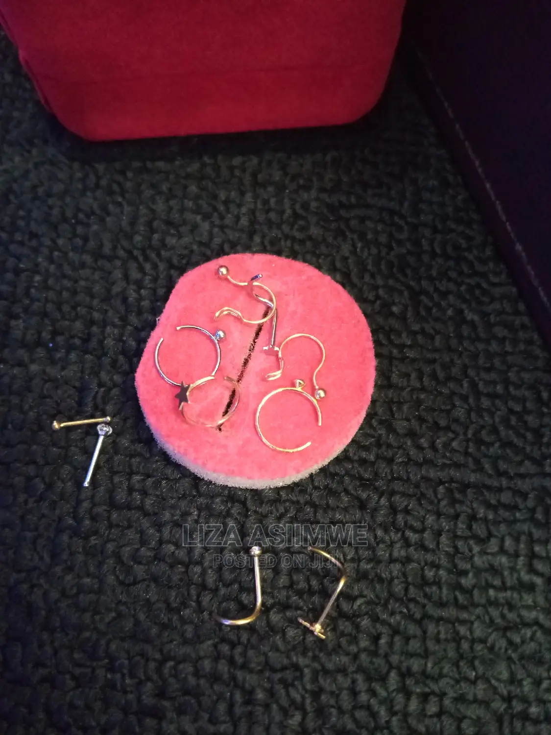 Unique And Stylish Nose Rings And Nose Pins Available