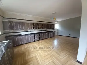 Furnished 7bdrm Mansion in Kiwatule, Nakawa for Sale