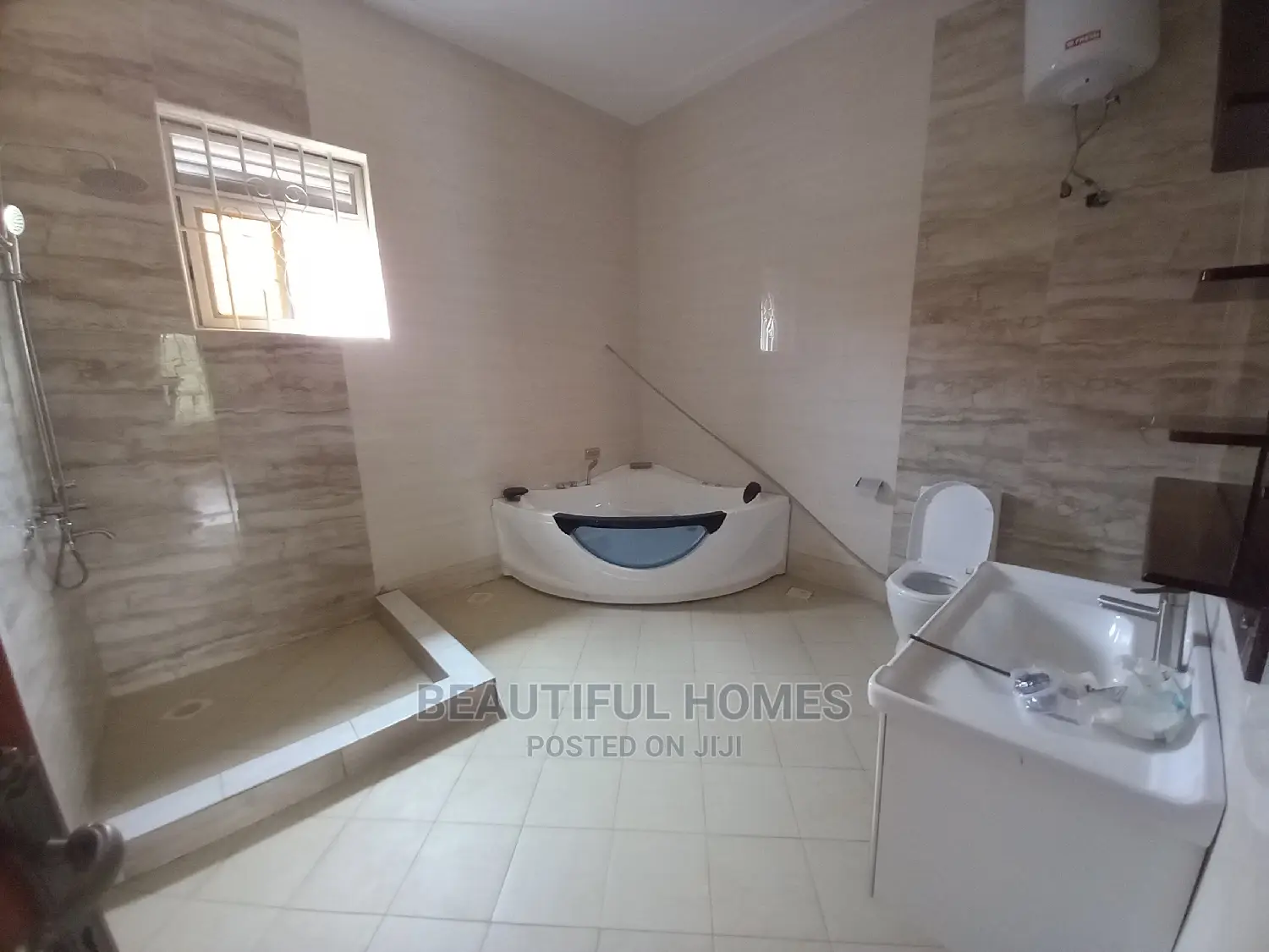 Furnished 7bdrm Mansion in Kiwatule Bidandi, Nakawa for Sale