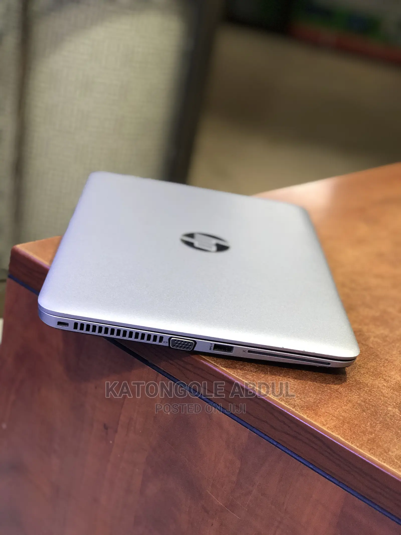 New Laptop HP EliteBook 820 G3 4GB Intel Core I5 SSHD (Hybrid) 500GB