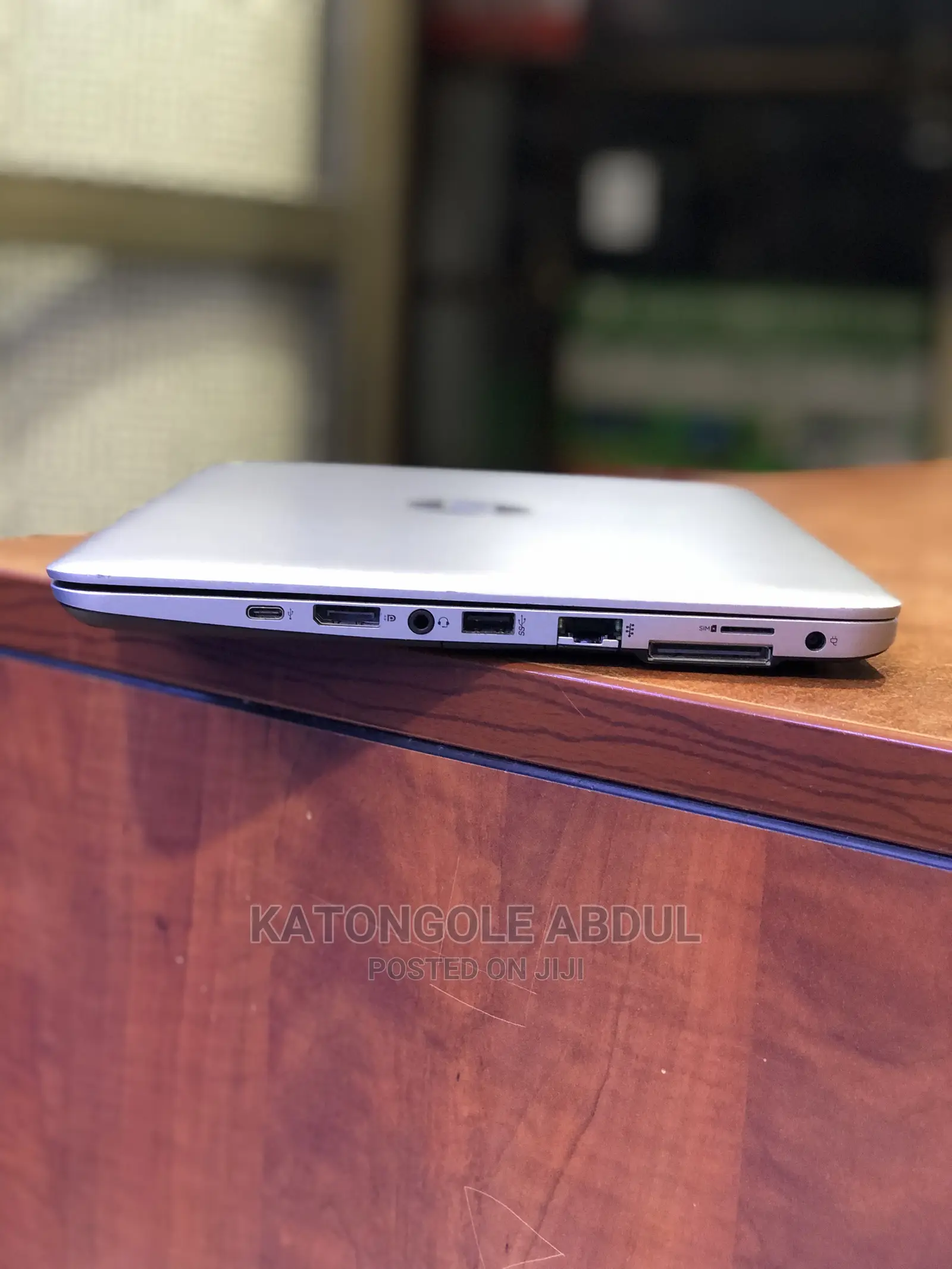 New Laptop HP EliteBook 820 G3 4GB Intel Core I5 SSHD (Hybrid) 500GB
