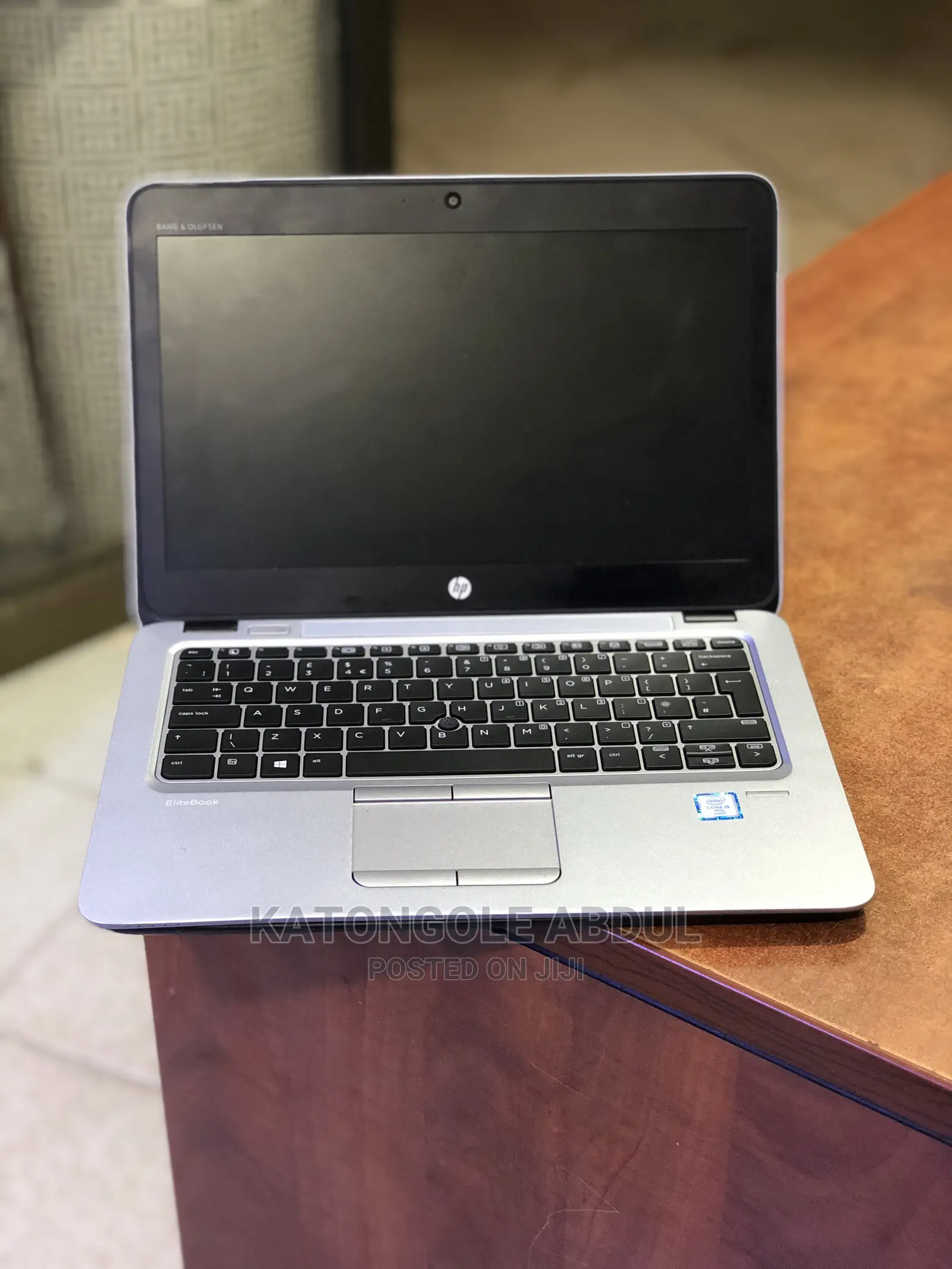 New Laptop HP EliteBook 820 G3 4GB Intel Core I5 SSHD (Hybrid) 500GB