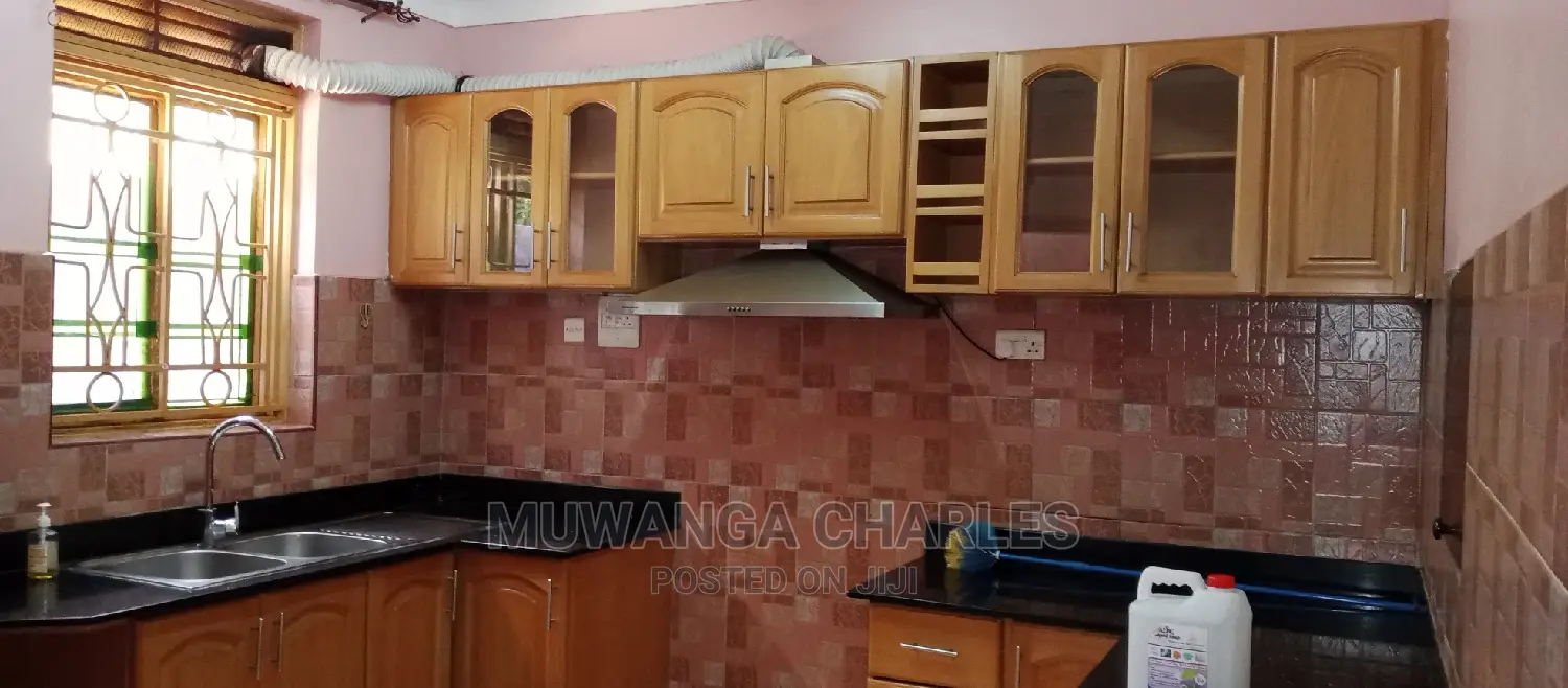 3bdrm Duplex in Fs Properties Ltd, Central Division for Rent