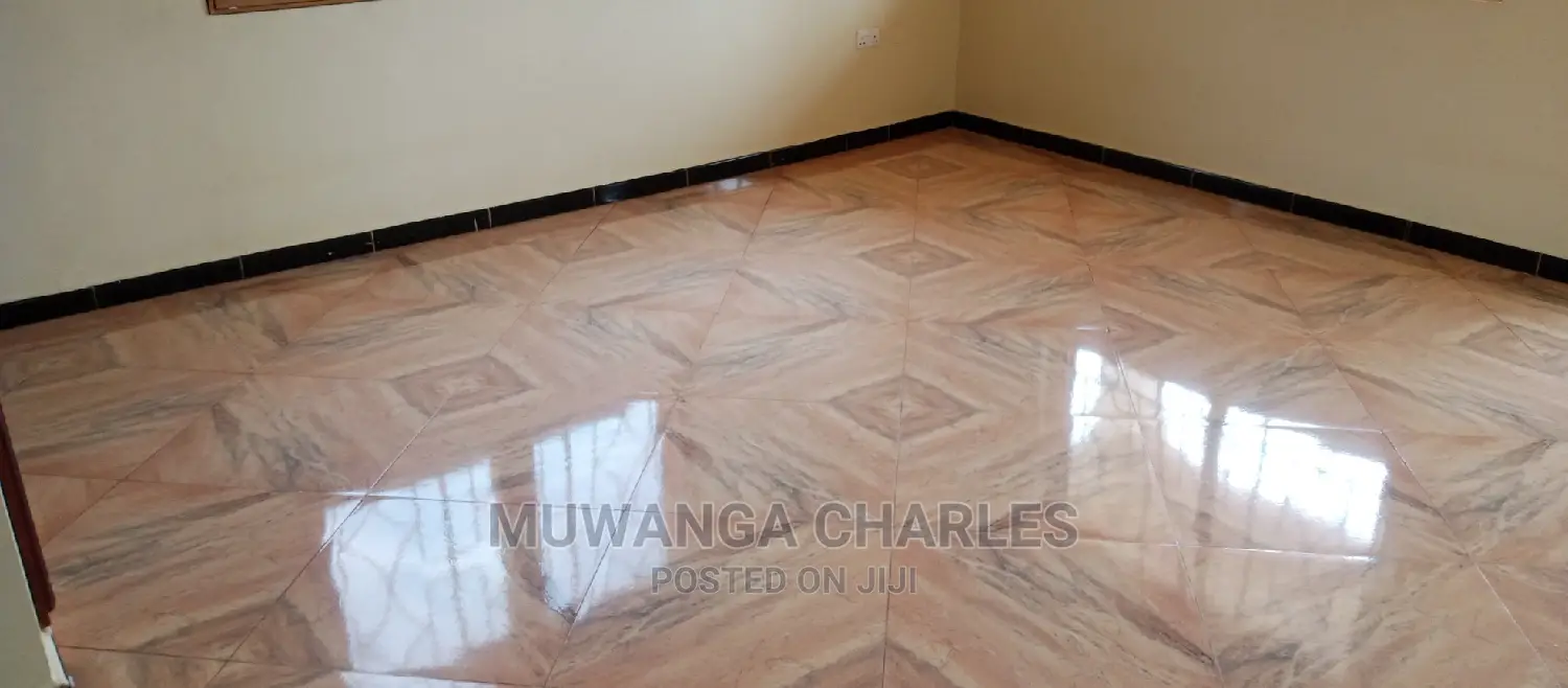 3bdrm Duplex in Fs Properties Ltd, Central Division for Rent