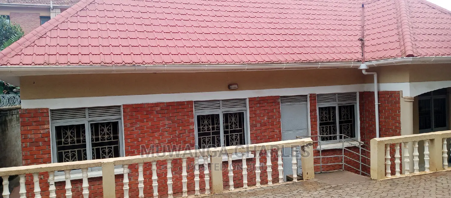 3bdrm House in Fs Properties Ltd, Central Division for rent