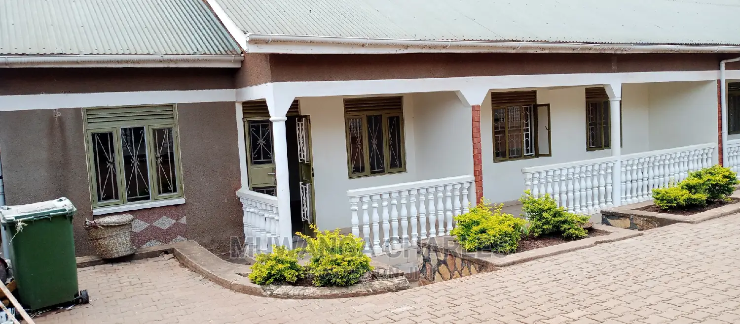 2bdrm House in Fs Properties Ltd, Central Division for rent