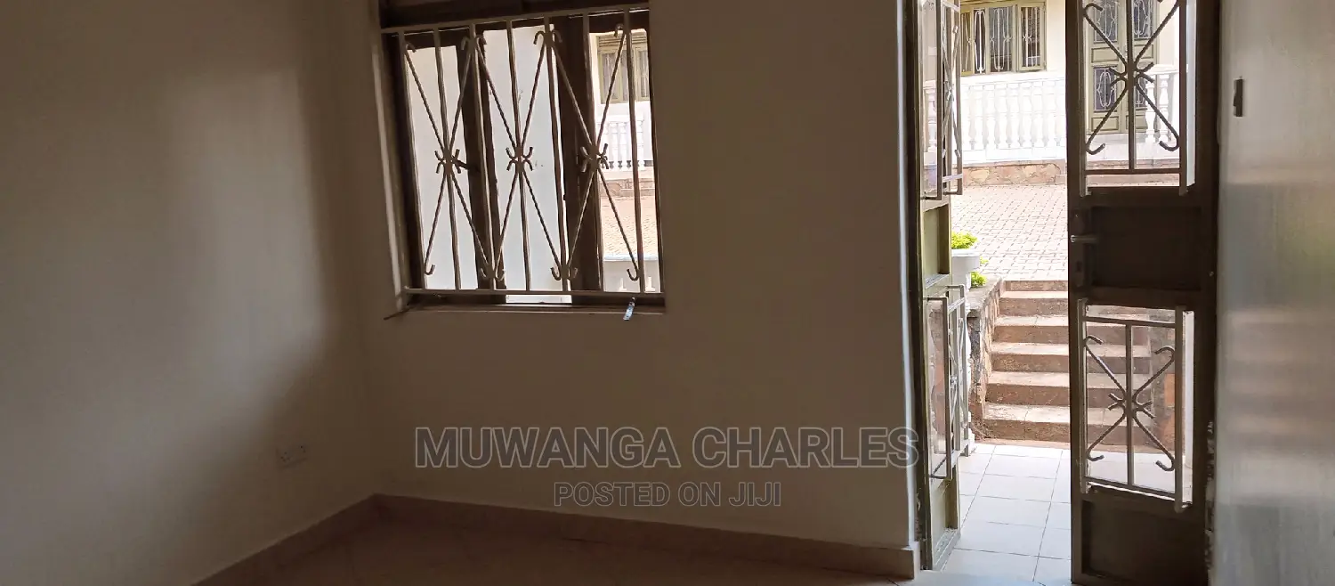 2bdrm House in Fs Properties Ltd, Central Division for rent