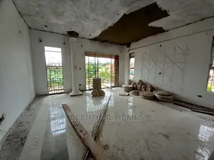 Furnished 5bdrm Mansion in Kira for Sale