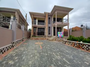 Furnished 5bdrm Mansion in Kira Tarmack for Sale