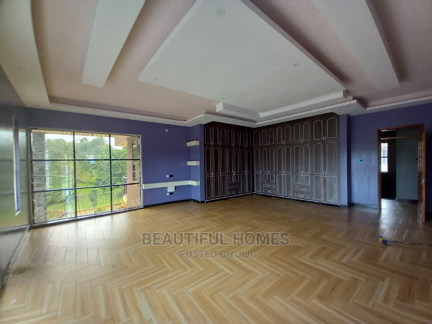 Furnished 7bdrm Mansion in Kiwatule Bidandi, Central Division for Sale