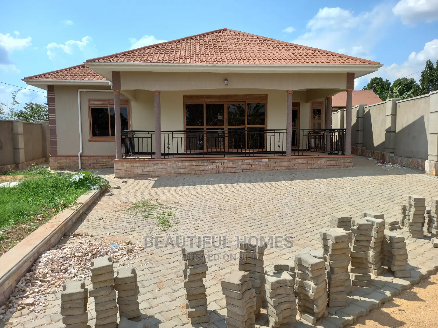 Furnished 5bdrm House in Buwate Najjera, Kira for Sale