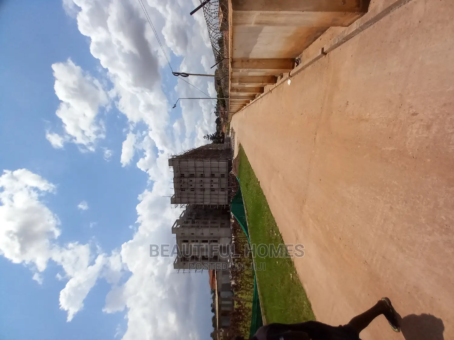 Furnished 2bdrm Condo in Bukoto, Central Division for Sale