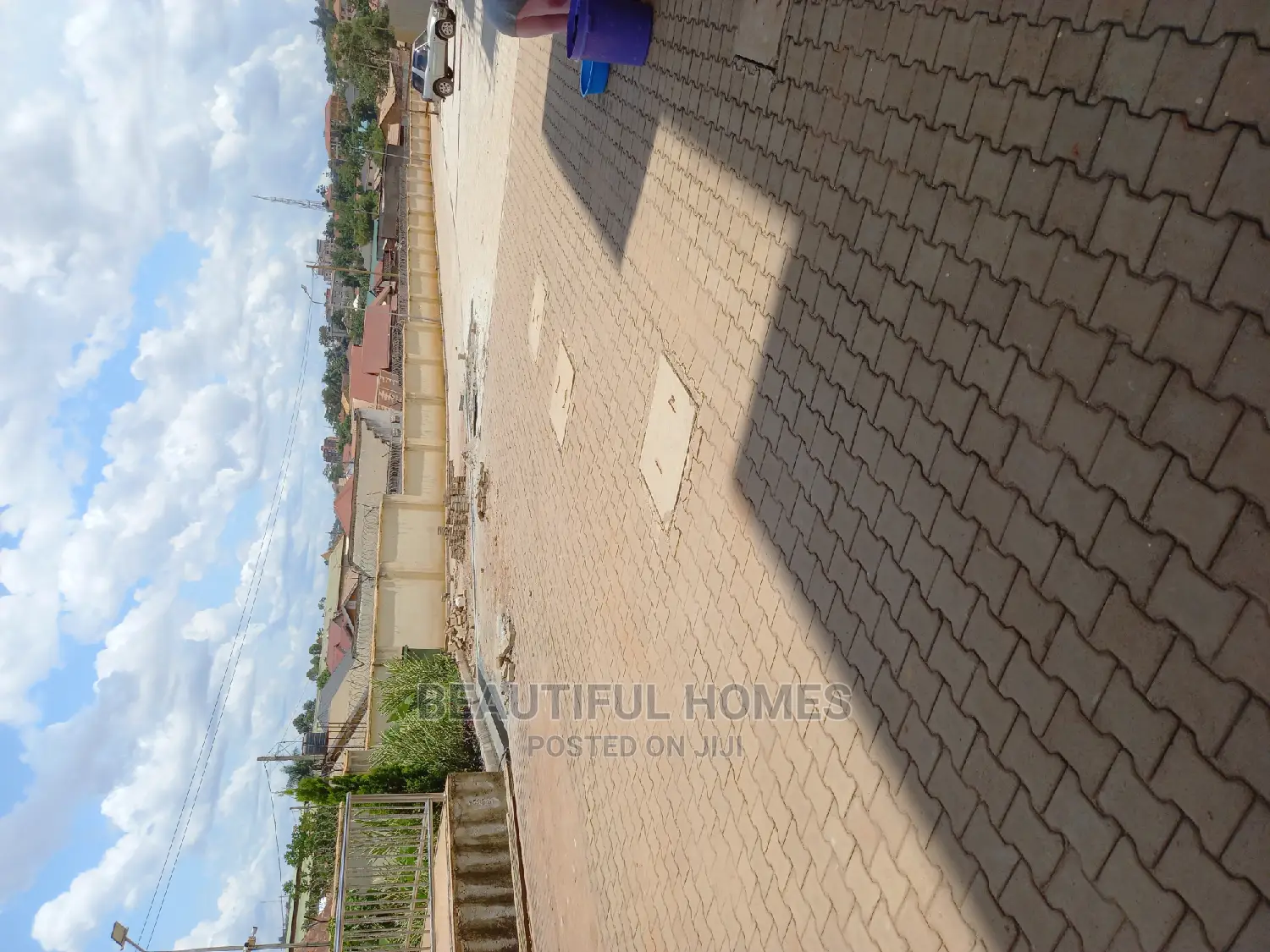 Furnished 2bdrm Condo in Bukoto, Central Division for Sale