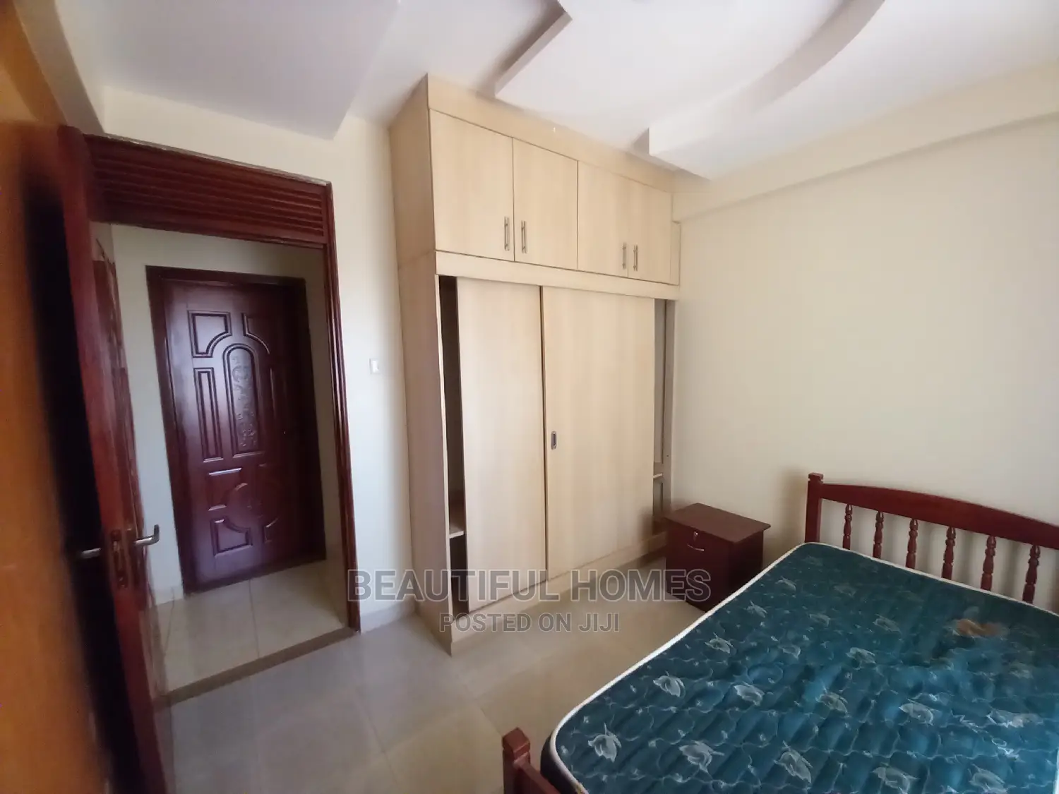 Furnished 3bdrm Condo in Kisaasi, Central Division for Sale